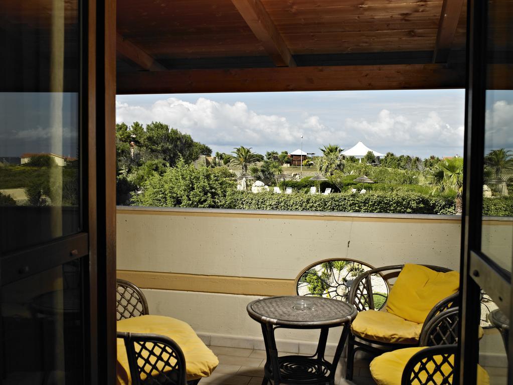 Raffael Phg Hotel Putzu Idu